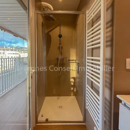 And Premium With Terrace & Sea View *