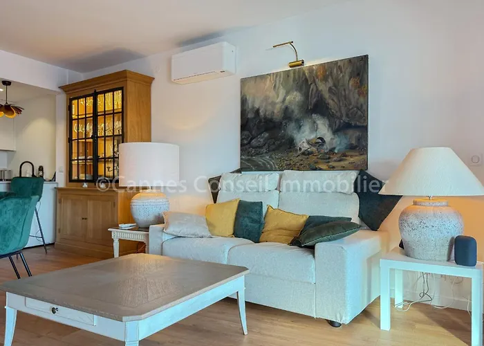 And Premium With Terrace & Sea View Cannes