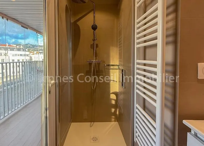 And Premium With Terrace & Sea View *