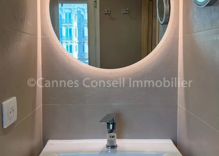 And Premium With Terrace & Sea View Apartment Cannes