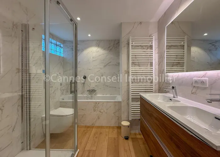 And Premium With Terrace & Sea View Apartment *