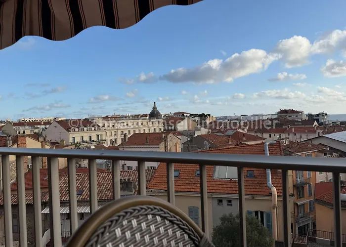 And Premium With Terrace & Sea View Apartment